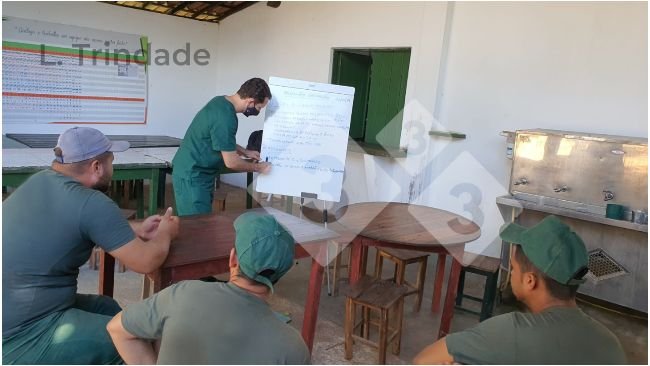 Foto 1. Quando la formazione comprende aspetti tecnici e comportamentali e si inserisce in un programma di attività in allevamento, i giovani si sentono più valorizzati e hanno maggiori possibilità di crescita.