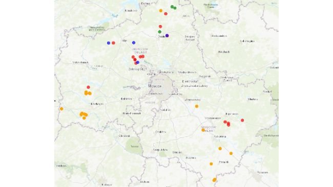 Figura 1. Mappa che mostra l'area in cui venivano cacciati i cinghiali con PCV2 e PCV3 nella regione di Mosca. I punti colorati sono così specificati: arancione: allevamento intensivo di suini; rosso: animali infetti da PCV2; verde: animali infetti da PCV3; blu: animali co-infetti. La mappa è stata costruita utilizzando i pacchetti htmlwidgets, webshot e leaflet R. Il collegamento alla mappa web interattiva dettagliata: https://rpubs.com/krasnikovn/pcv_wildboars21-23.