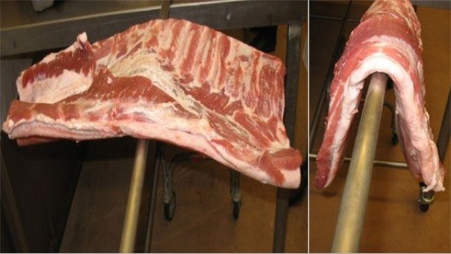 Figura 1. Pancetta di suino alimentato con una dieta con farina di mais e soia (sinistra) e con una dieta con il 30% di DDGS con alto contenuto in oli (destra).
