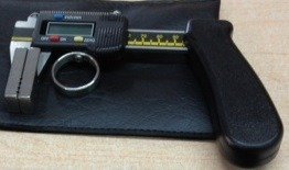 Cutimetro digitale (pistola Hauptner) per la tubercolina (4) Cutimetro digitale (pistola Hauptner) per la tubercolina (4)