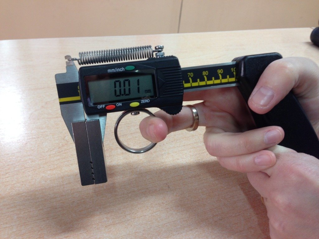 Cutimetro digitale (pistola Hauptner) per la tubercolina (3) Cutimetro digitale (pistola Hauptner) per la tubercolina (3)