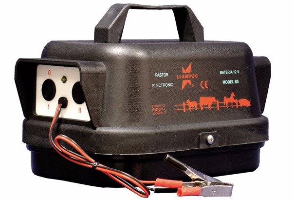 Elettrificatore per recinzione a batteria 12V. - MODELLO B5 Elettrificatore per recinzione a batteria 12V. - MODELLO B5