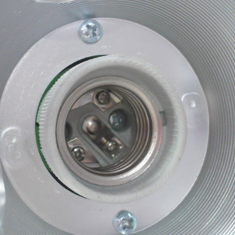 Porta lampade con cavo da 2,5 metri. Confezione con 2 unità (5) Porta lampade con cavo da 2,5 metri. Confezione con 2 unità (5)