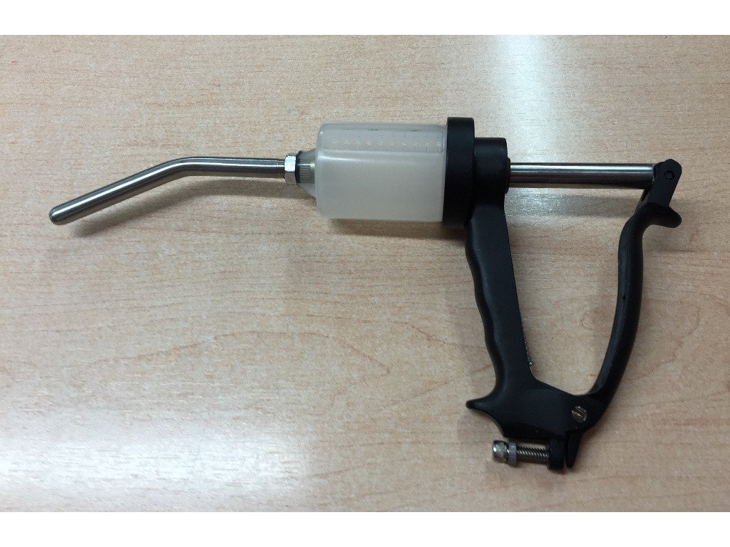 Siringa per dosaggi orali manuale 150 ml Siringa per dosaggi orali manuale 150 ml