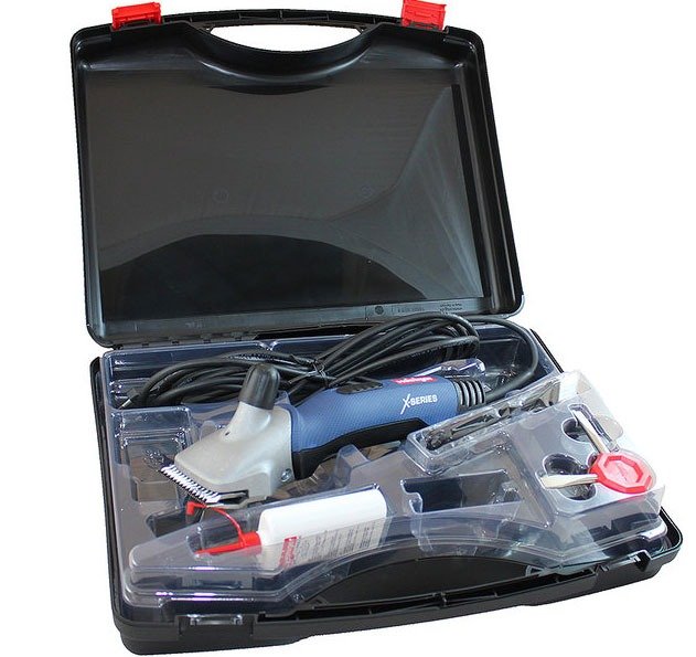 Tosatrice Heiniger Xperience per equini e bovini (3) Tosatrice Heiniger Xperience per equini e bovini (3)