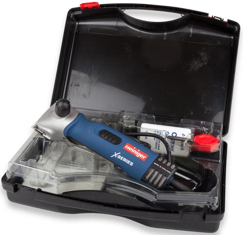 Tosatrice Heiniger Xperience per equini e bovini (4) Tosatrice Heiniger Xperience per equini e bovini (4)