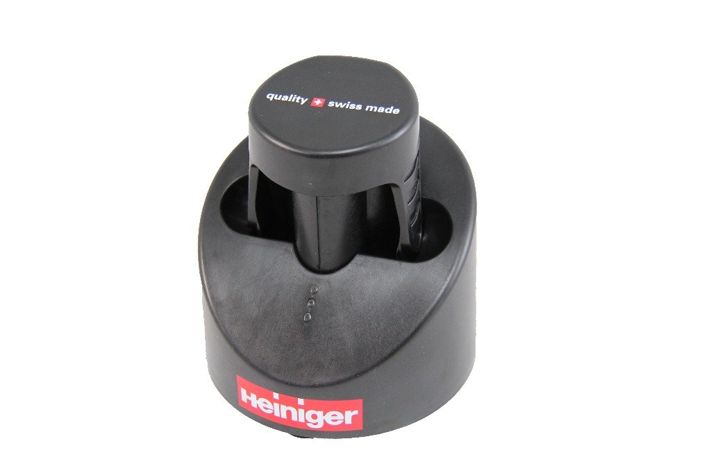 Tosatrice Heiniger Xplorer per equini e bovini con 2 batterie (6) Tosatrice Heiniger Xplorer per equini e bovini con 2 batterie (6)
